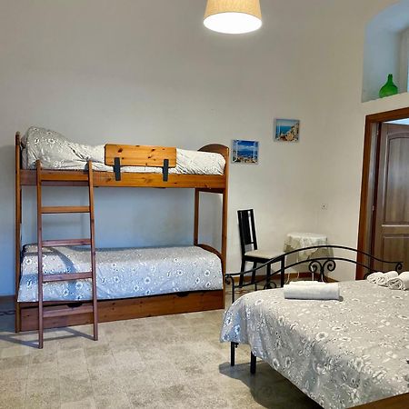 Vila Mena Holiday House Sant'Agnello Exteriér fotografie
